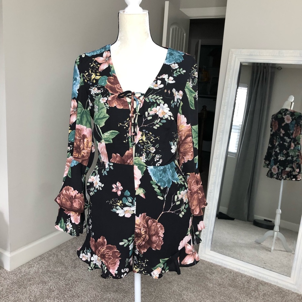 Long sleeve floral romper